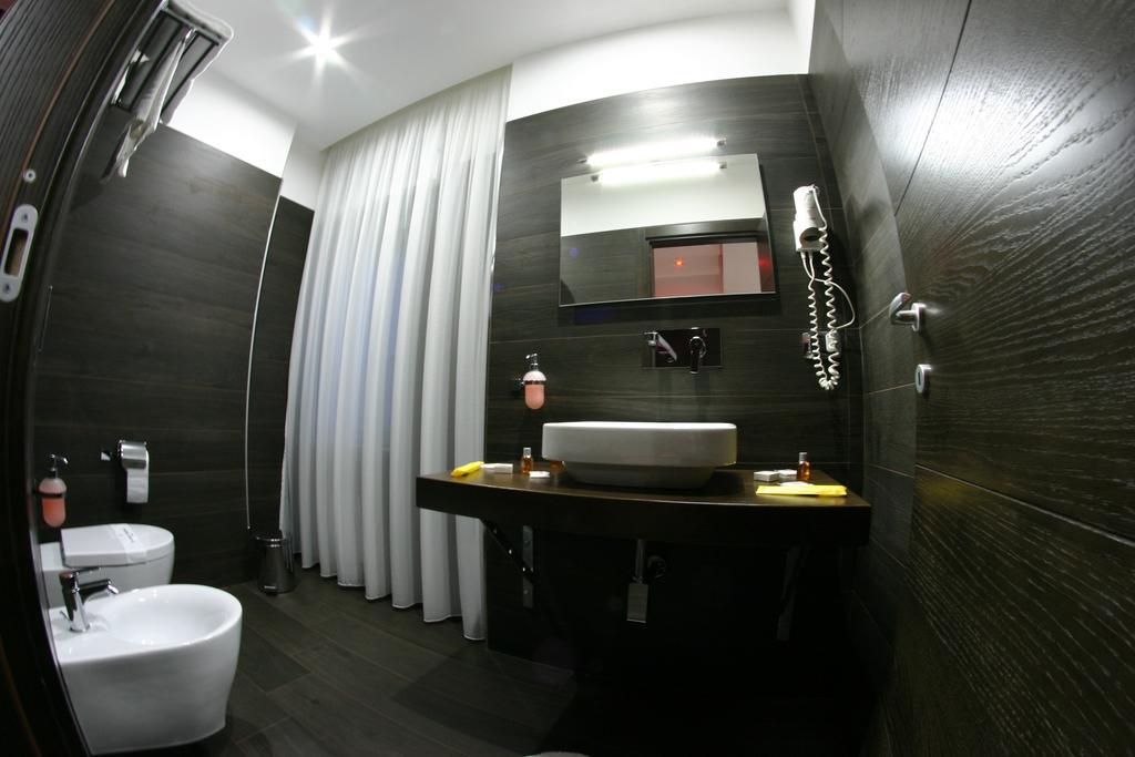 Hotel Luxor Casoria Exteriör bild